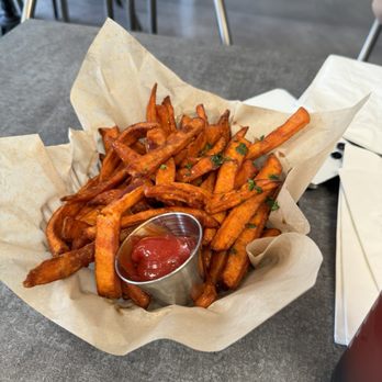 Rabano - Sweet Potato Fries - New American Near Me - Santa Monica, California
