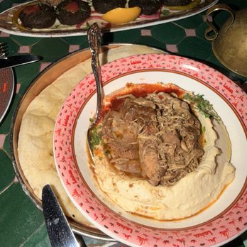 Leila - Chicken Shawarma Hummus + Falafel - Middle Eastern Near Me - San Diego, California