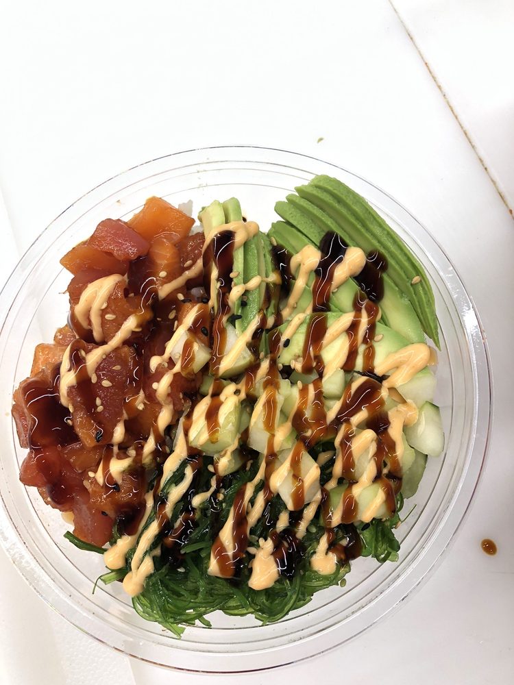 CORNER MARKET Updated September 2024 11 Photos & 24 Reviews 3720