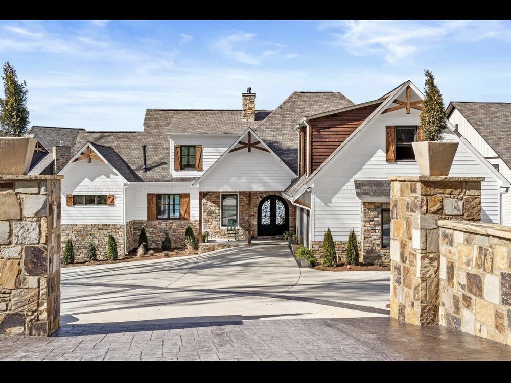 SHANE BOZ BLACKWELL JOSEPH CARTER REALTY Contact Agent 10 Photos