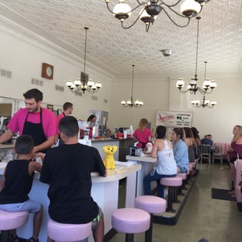 Superior Dairy - Ice Cream & Frozen Yogurt Near Me - Hanford, California Superior Dairy - Ice Cream & Frozen Yogurt Near Me - Hanford, California