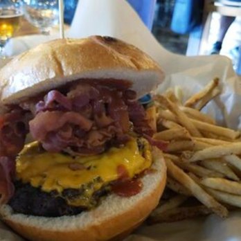 Manitou Brewing - Breweries Near Me - Manitou Springs, Colorado