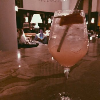 Cecconi's Miami Beach - Ciao Bella cocktail - Italian Near Me - Miami Beach, Florida Cecconi's Miami Beach - Ciao Bella cocktail - Italian Near Me - Miami Beach, Florida