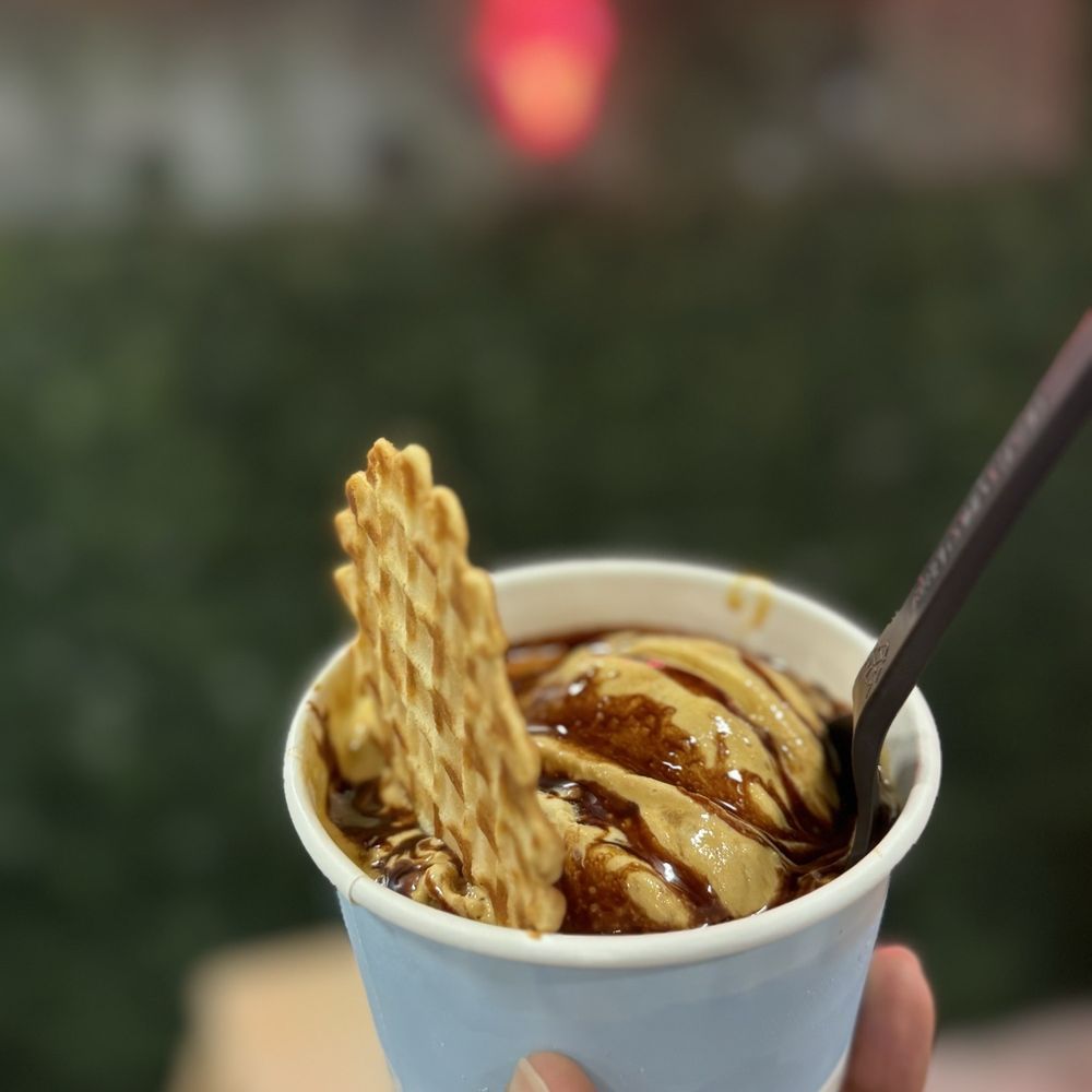 G's Creamery - Noah's Sea Salt Caramel Ice Cream - Desserts Near Me - Fresno, California