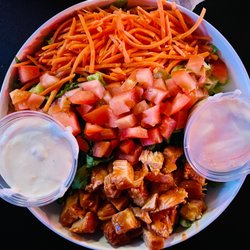 Misfits Sports Bar And Grill - Chef Salad with chicken