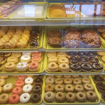Daylight Donut Shops - a variety of doughnuts - Donuts Near Me - Sand Springs, Oklahoma Daylight Donut Shops - a variety of doughnuts - Donuts Near Me - Sand Springs, Oklahoma