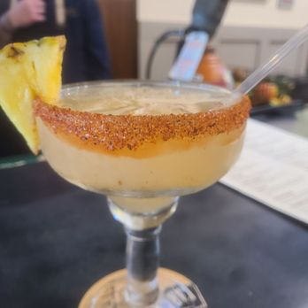 Pop's Public House - Pineapple  paloma - New American Near Me - Gilroy, California