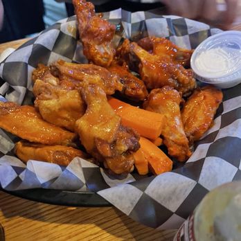 Firehouse Grille - Wings - American Near Me - Auburn, Maine Firehouse Grille - Wings - American Near Me - Auburn, Maine