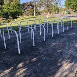 Jonesville Park - Bike racks