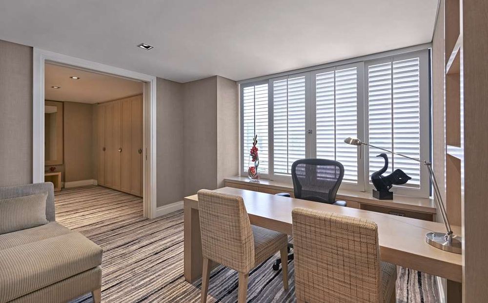 CARLTON HOTEL SINGAPORE Updated October 2024 230 Photos & 38