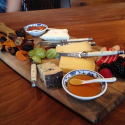 Artisan Cheese Company - Five cheese plate at Artisan Cheese Company
