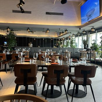 La Tremenda - Best Spanish Restaurant in Miami - The inside of the restaurant - Spanish Near Me - Doral, Florida La Tremenda - Best Spanish Restaurant in Miami - The inside of the restaurant - Spanish Near Me - Doral, Florida