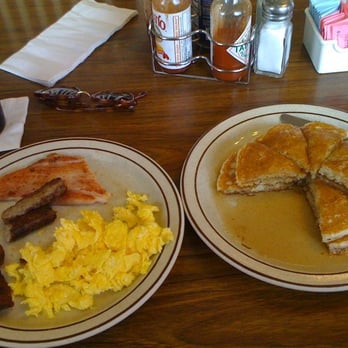 Teddy's Cafe - $6.75! I meant to take the pic before digging in but I couldn't control myself - Diners Near Me - Los Angeles, California Teddy's Cafe - $6.75! I meant to take the pic before digging in but I couldn't control myself - Diners Near Me - Los Angeles, California