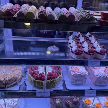 Cake Bar - The Cafe - - Custom Cakes Near Me - Syracuse, New York