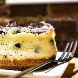 Caribbean Paradise - Rum & Raisin Cake