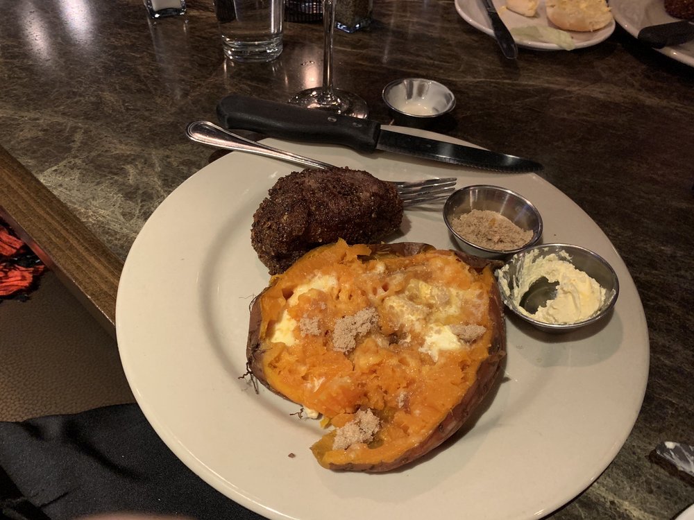 AIRPORT STEAK HOUSE 45 Photos & 68 Reviews 1100 Airport Rd, Hutchinson, Kansas New