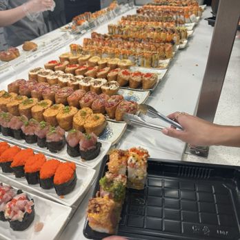 FOB Sushi Bar - Sushi Bars Near Me - Seattle, Washington