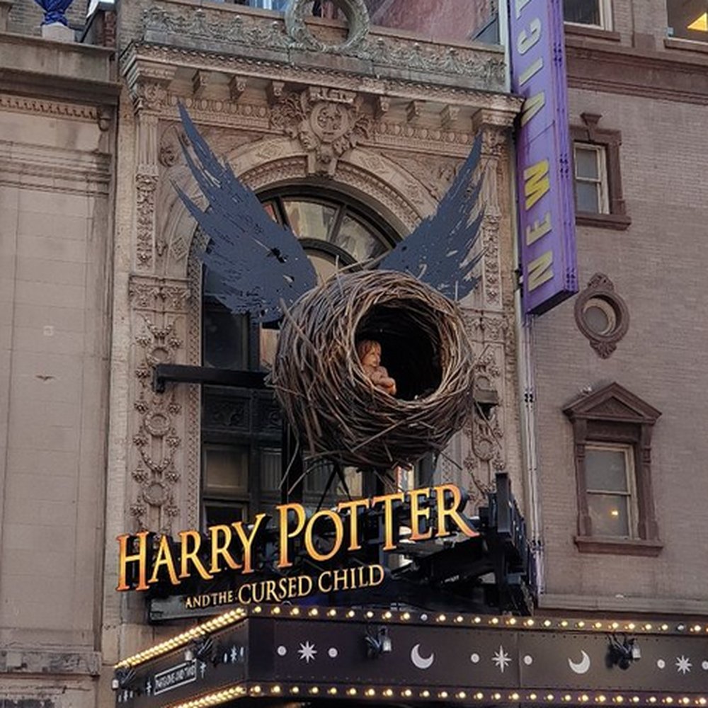 Broadway - Landmarks & Historical Buildings Near Me - New York, New York