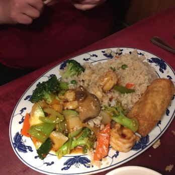 Rose Garden - Shrimp - Chinese Near Me - Albuquerque, New Mexico