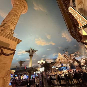 Le Central Bar - Lounges Near Me - Las Vegas, Nevada Le Central Bar - Lounges Near Me - Las Vegas, Nevada