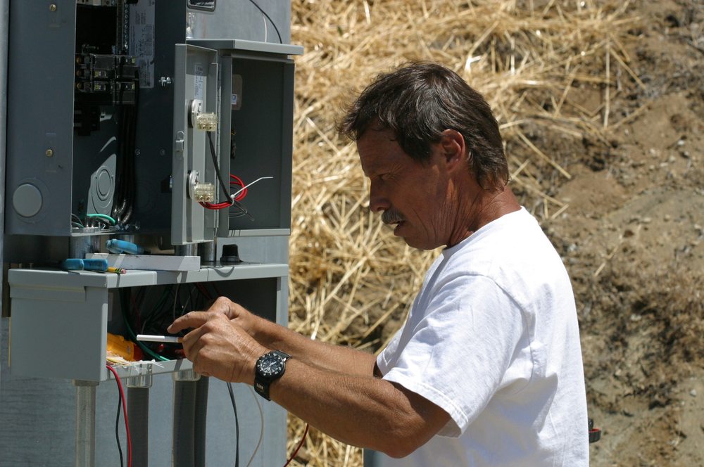 Slide of ISG Electric