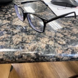 Clara Vision - Glasses