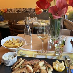 Café du Grütli - Enjoy the local perch