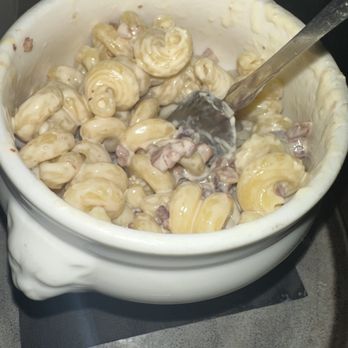 Galla Park Social - Was ok, has a kick, but flavor lacking, needed more sauce & believe some cilantro or sliced scallions would add to this dish - Cocktail Bars Near Me - Columbus, Ohio