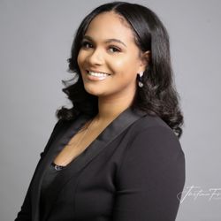 Davidson Notary Services - Kayleigh Davidson- Notary Signing Agent