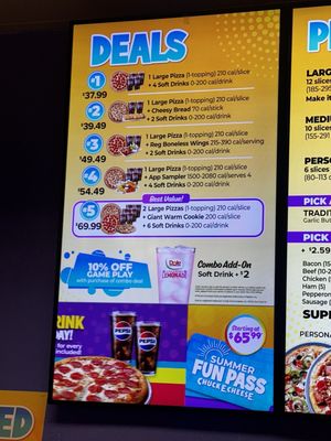 Chuck E. Cheese by null