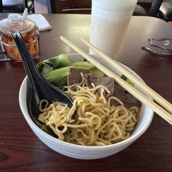 U Knead Sweets Bakery - Beef Noodle Soup & Cheese Cream Oolong Tea