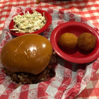 Uncle Bub's - Pulled pork sandwich. Fried Mac n cheese. Cole slaw - Barbeque Near Me - Westmont, Illinois Uncle Bub's - Pulled pork sandwich. Fried Mac n cheese. Cole slaw - Barbeque Near Me - Westmont, Illinois