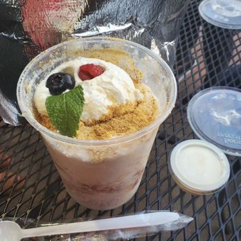 Sul & Beans - Earl Grey tasted good, like an icy milk tea - Desserts Near Me - Irvine, California