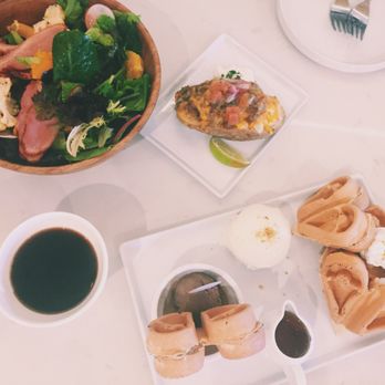 Light Cafe - Cafes Near Me - Toronto, Ontario