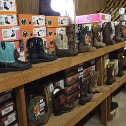 Cox Saddlery - Justin, Laredo, Dan Post & Dingo boots for men, women & children.