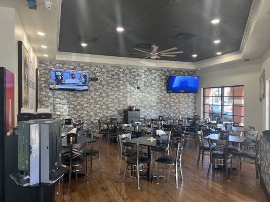 Lakewood Ranch Deli by null