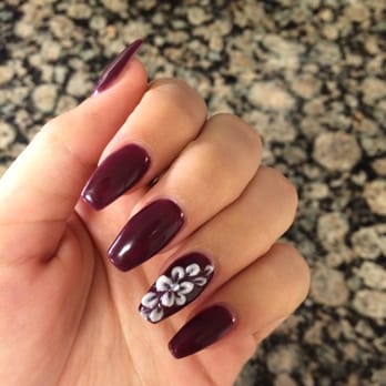 Helen's Nails - Nail Salons Near Me - Lemon Grove, California
