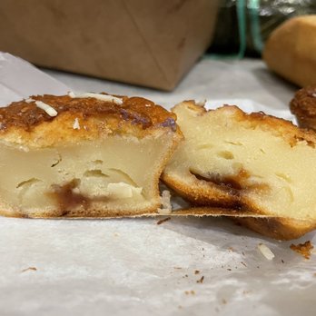 CA Bakehouse - Guava Mochi Cake 1/1/23 - Bakeries Near Me - San Jose, California