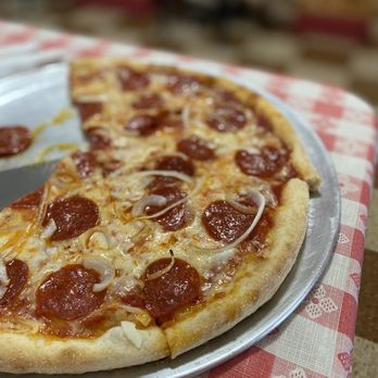Tuscany's Pizzeria - Pepperoni and onion small pizza - Pizza Near Me - Emmitsburg, Maryland Tuscany's Pizzeria - Pepperoni and onion small pizza - Pizza Near Me - Emmitsburg, Maryland