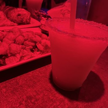 Rock Bar - Classic margarita. - Bars Near Me - Fort Lauderdale, Florida