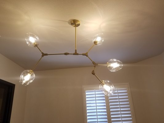 Jay's Electric Company Logo