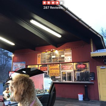 Commonwealth BBQ - My dog could never resist their smell - Barbeque Near Me - Wrentham, Massachusetts