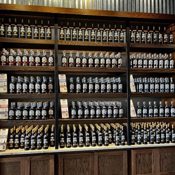 Old Glory Distilling - Bourbon Tennessee and whiskey - Distilleries Near Me - Clarksville, Tennessee