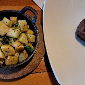 Outlaws and Legends Steakhouse - Beef tenderloin - Steakhouses Near Me