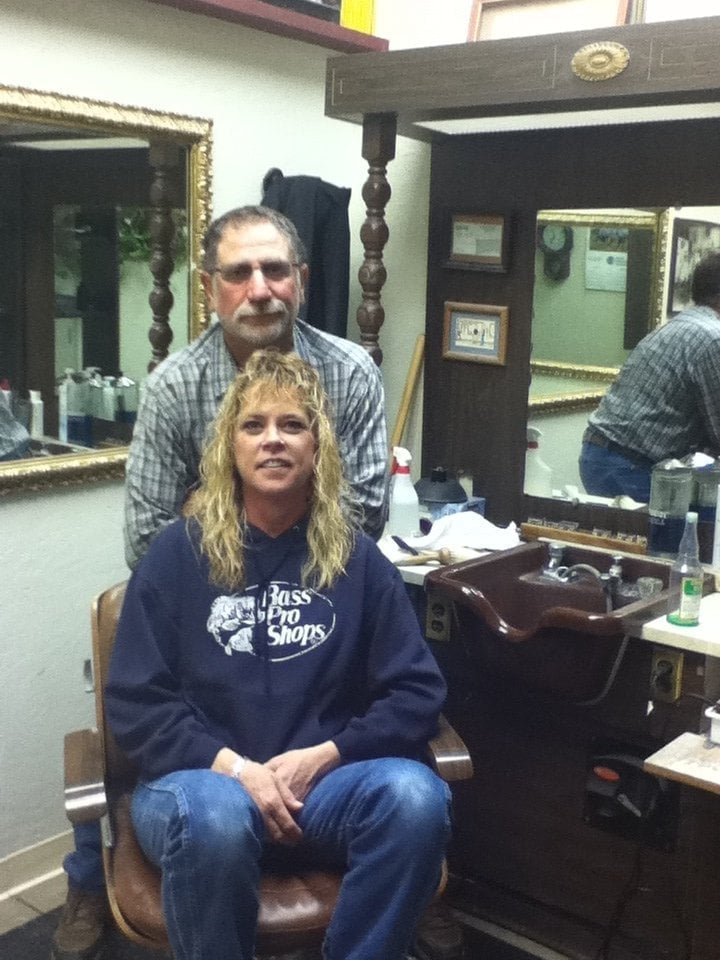 BAXTER’S HAIR 1034 W 18th St, Merced, California Barbers Phone