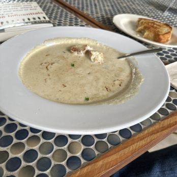 Edna's Kitchenette - The soup special today is EXCELLENT! Mushroom soup and homemade bread! Just EXCELLENT!  5 Stars! - Bakeries Near Me - Flatonia, Texas