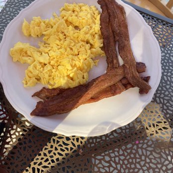 The Original Pancake House - Scrambled eggs and crisp bacon - American Near Me - Bend, Oregon