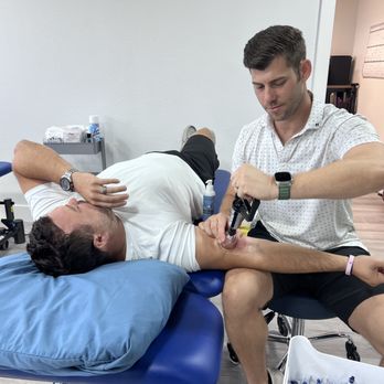 Revival Performance Physical Therapy - cupping to bicep tendonitis - Physical Therapy Near Me - San Antonio, Texas Revival Performance Physical Therapy - cupping to bicep tendonitis - Physical Therapy Near Me - San Antonio, Texas