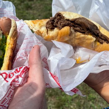 Portillo's Villa Park - Skimpy Italian beef and a not very good dog - Hot Dogs Near Me - Villa Park, Illinois Portillo's Villa Park - Skimpy Italian beef and a not very good dog - Hot Dogs Near Me - Villa Park, Illinois