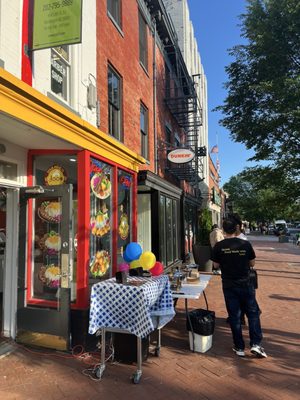 Maman Joon Capitol Hill by null